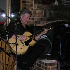 Randy Bachman live at the Fulford Inn, Salt Spring Island, BC